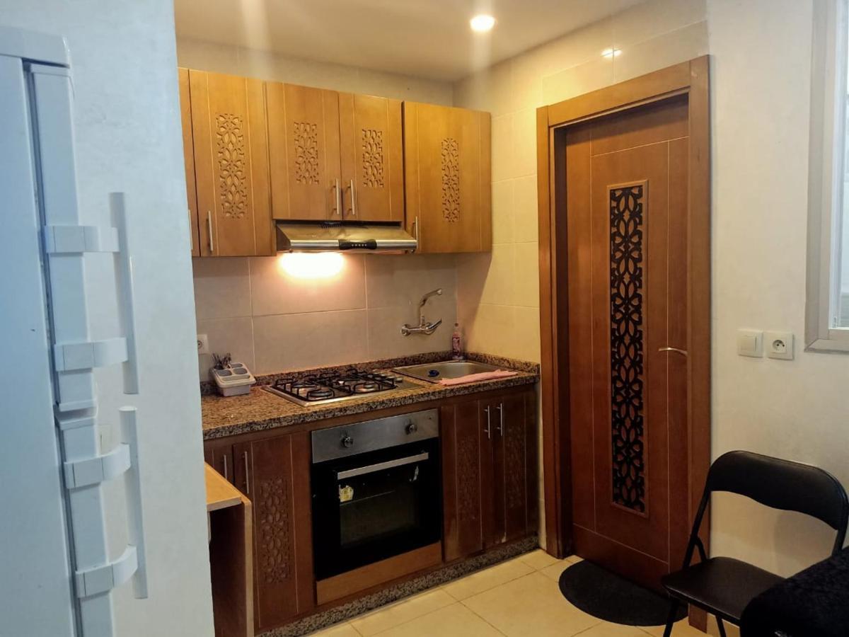 Appartement studio de luxe meublé avec Parking à Martil Extérieur photo